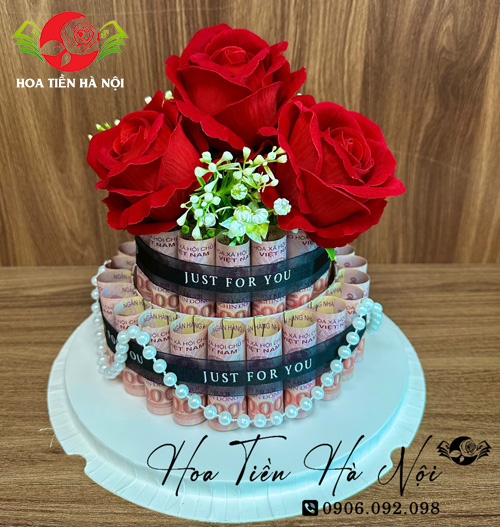 Bánh sinh nhật bằng tiền 50k Hồng nhung giả