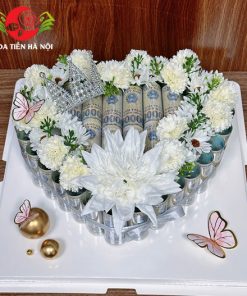 khuôn bánh sinh nhật trái tim bạch tuyết