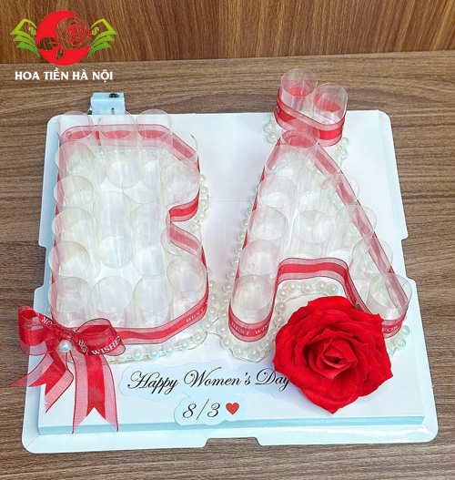Khuôn bánh sinh nhật bằng tiền chữ BÀ