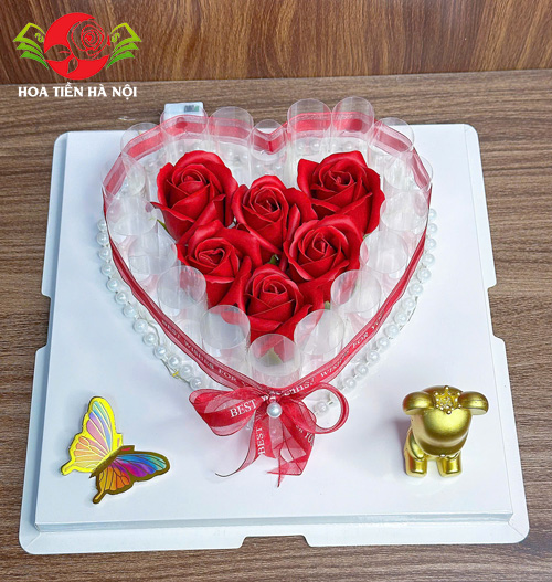 Khuôn bánh đút tiền trái tim hoa hồng