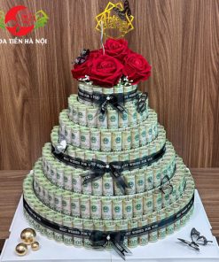Bánh sinh nhật 7 tầng 280 tờ tiền 100k