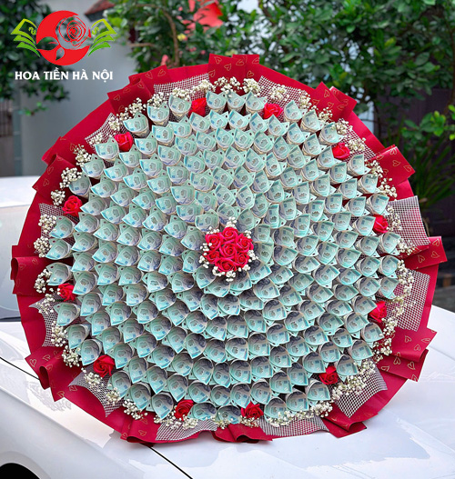bo-hoa-tien-100-trieu-tone-do-do-noi-bat-sang-trong-dd-1 Bó hoa tiền 100 triệu tone đỏ đô Nổi bật & Sang trọng
