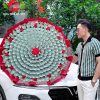 Bó hoa tiền 100 triệu tone đỏ đô Nổi bật & Sang trọng